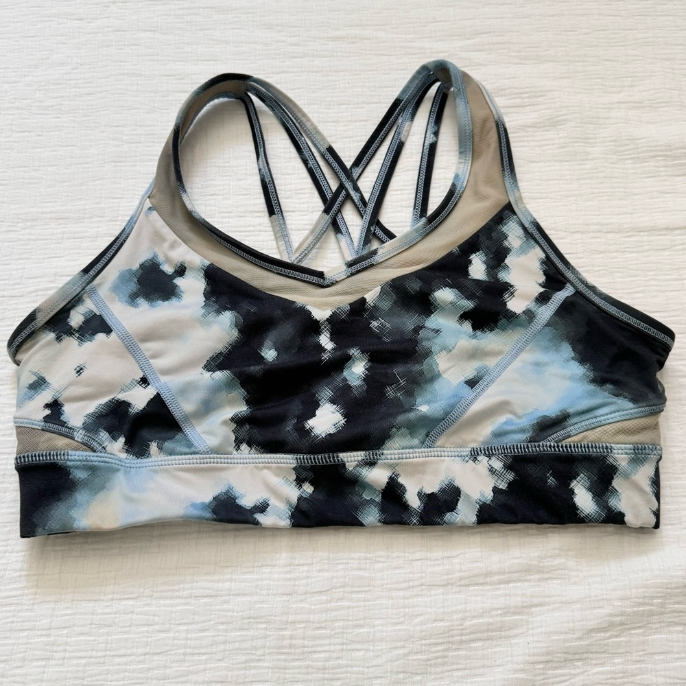 Lululemon sports bra